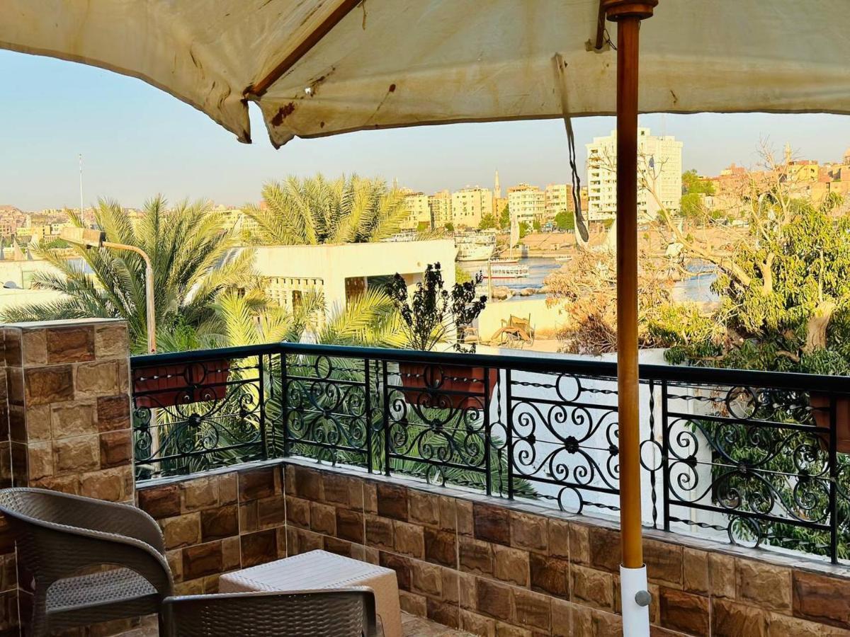 Mastonkel Hotel Aswan Eksteriør billede