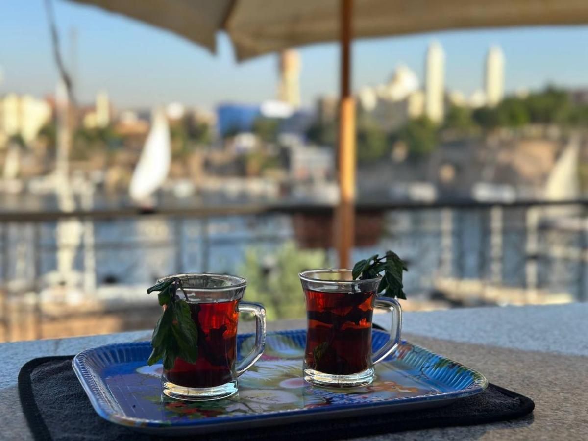 Mastonkel Hotel Aswan Eksteriør billede